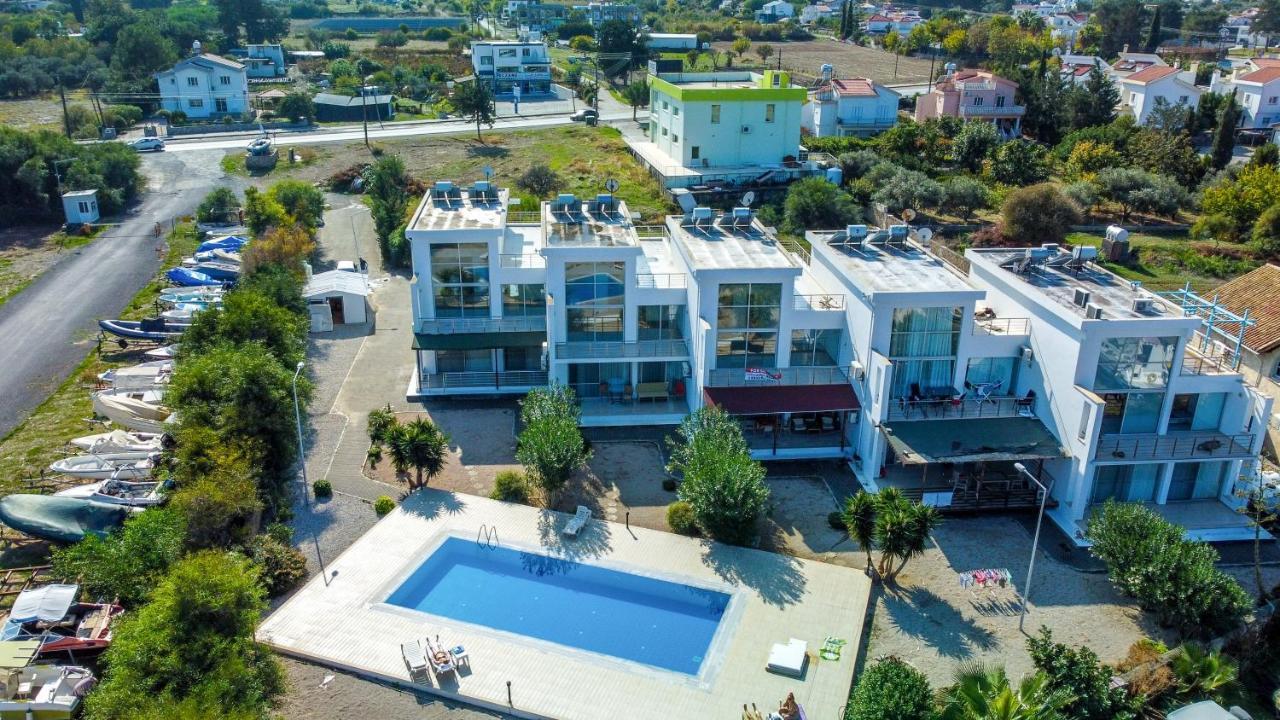 Spacious Three-Bedroom Apartment With Sea View A3 Kerýnia Eksteriør bilde